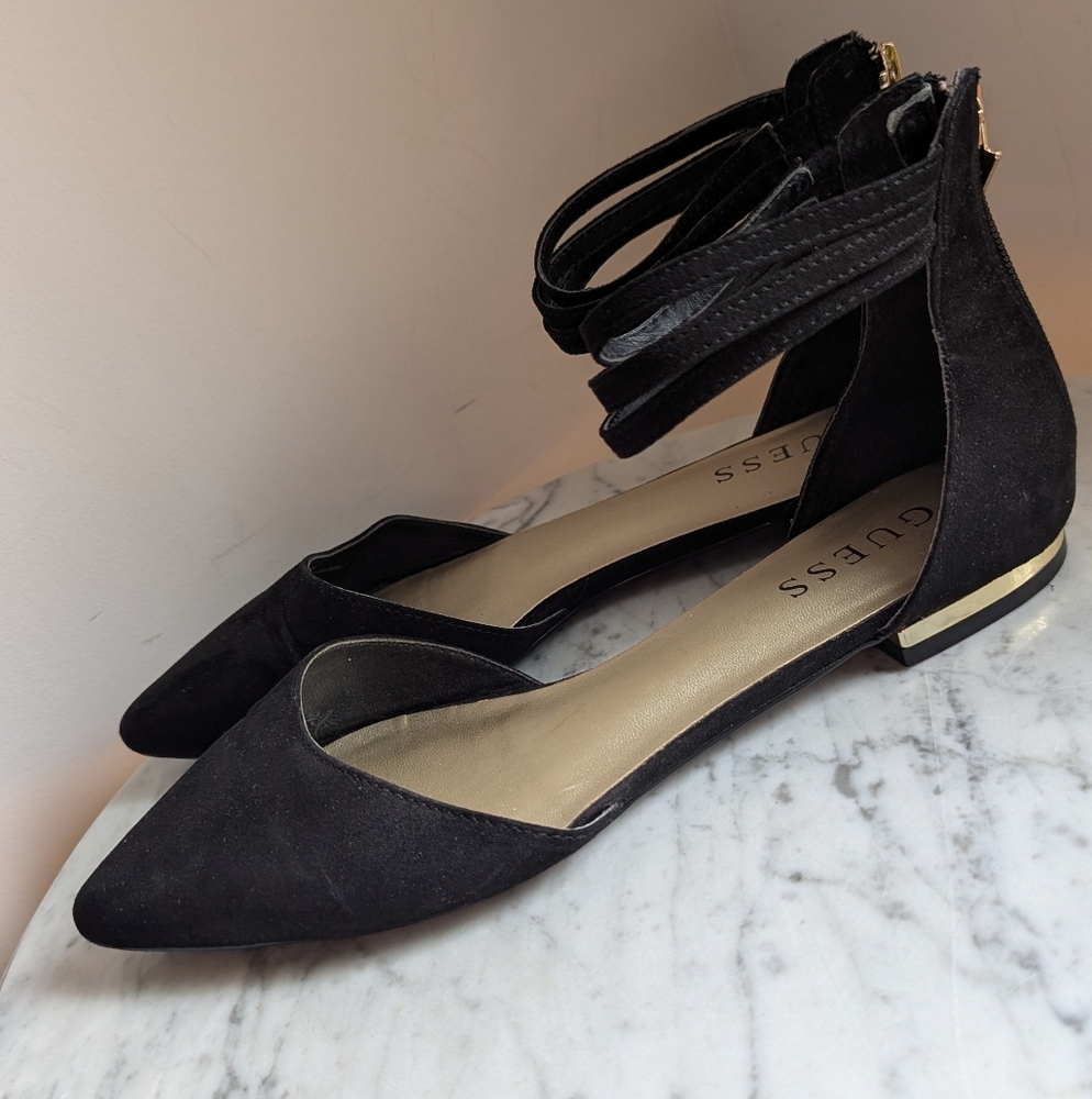 Guess Women's Black Pointed Toe Ankle Strap Flats Size 7
